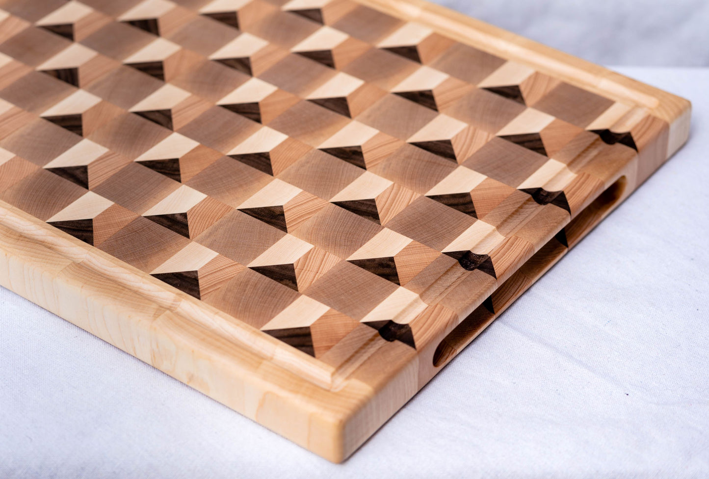 3D Design Cutting Board with Maple Wood Frame
