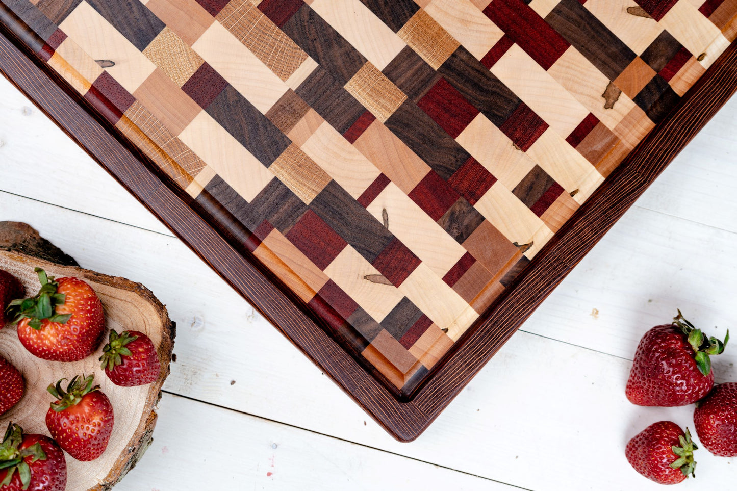Chaos Design Cutting Board with Lace Wood Frame
