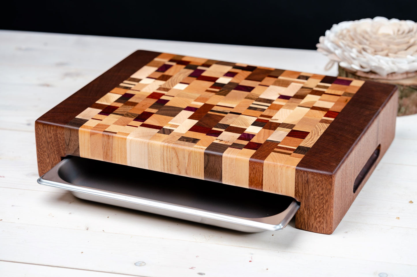 Chaos & Sapele Cutting Board with Tray